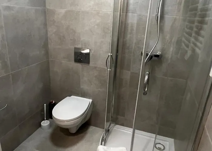 Dbrw Jezyce 아파트