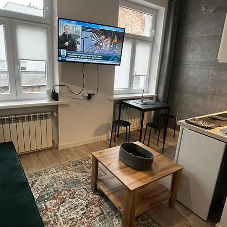 Dbrw Jezyce 아파트